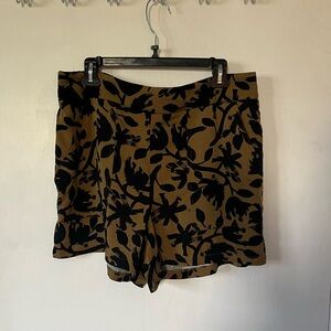 Nine West Mid Rise Patch Pocket Pull On Shorts